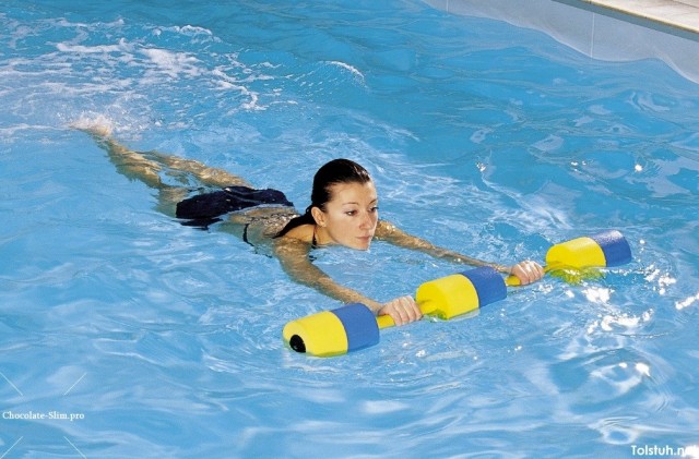 Польза от плаванья в бассейне для активного похудения