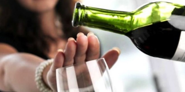 Полный отказ от алкоголя вредит здоровью