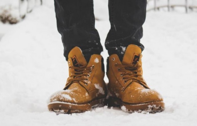 Как утеплить зимнюю обувь?
