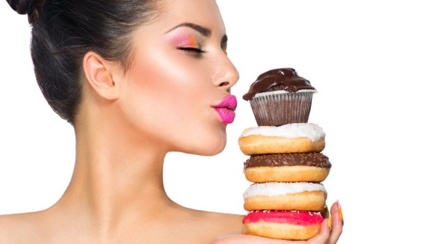 Признаки того, что вы едите слишком много сладкого