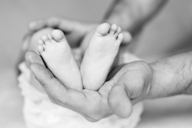 Первый в мире ребенок от трех родителей родился в Греции