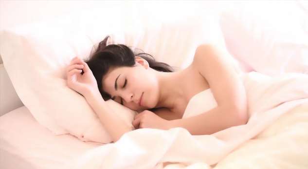 Как стать красивее во время сна
