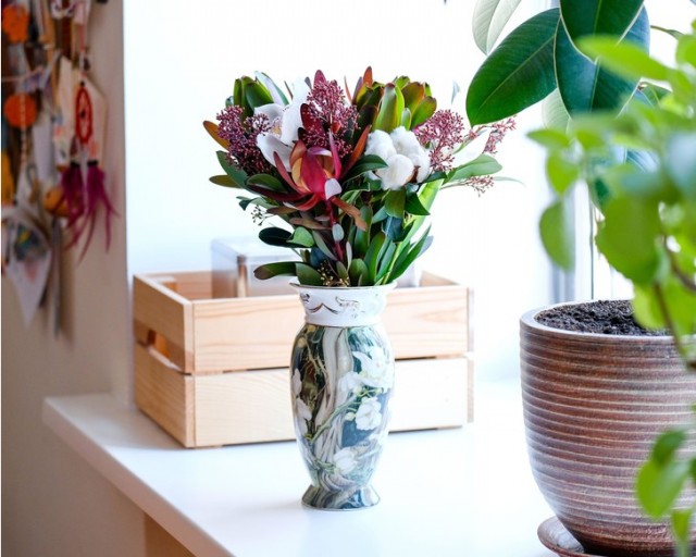 Как продлить жизнь цветам в вазе